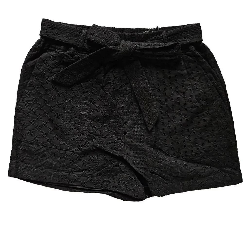 Blank NYC Legend Pull-on Belted Lined Eyelet Shorts Black Medium